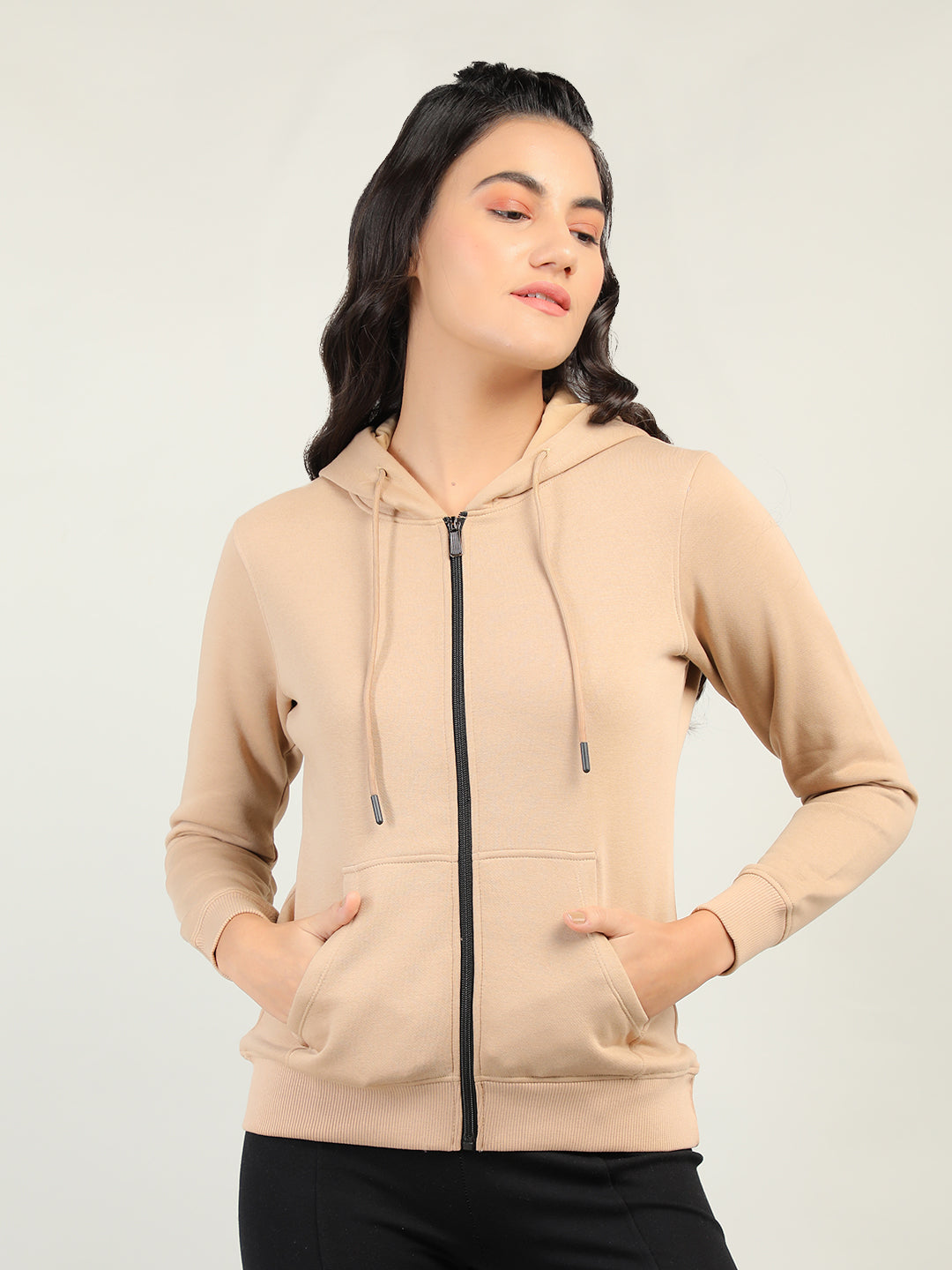 WOMEN WINTER HOODED SWEATSHIRT